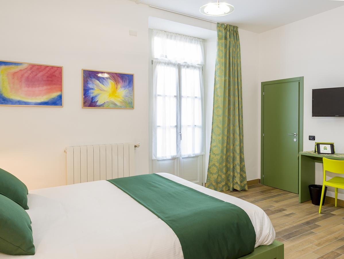 La Nostra Casa In Centro Hotell Lecco Eksteriør bilde
