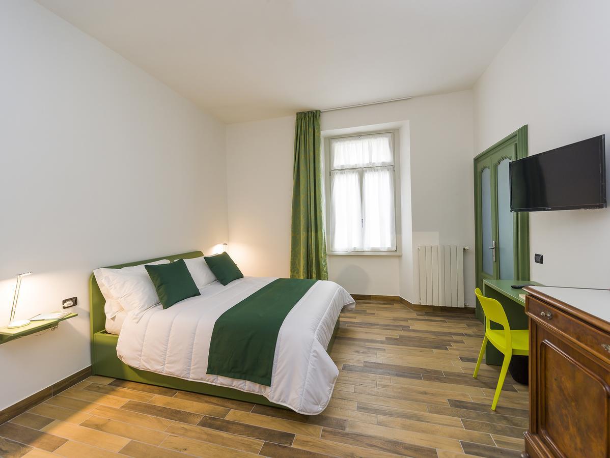 La Nostra Casa In Centro Hotell Lecco Eksteriør bilde